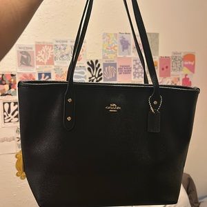 Small Black top tote coach bag